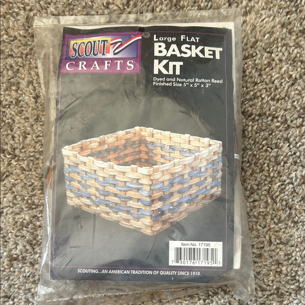 Scout Crafts Basket Kit in Blue and Natural